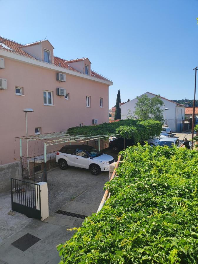 Apartment Mara Dubrovnik Exterior photo